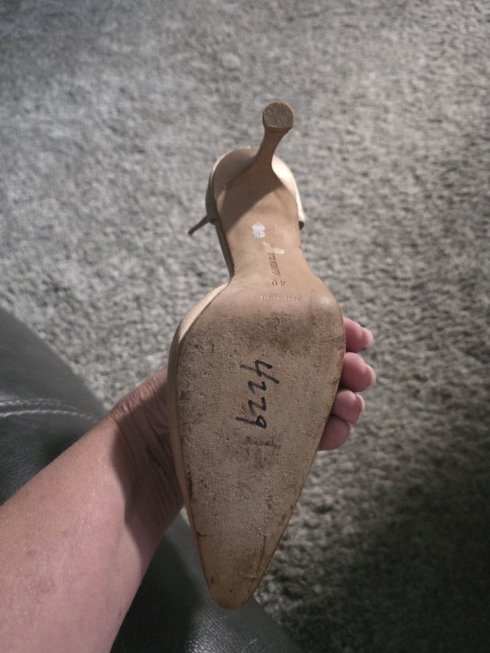 Manolo Blahnik Nude/Tan Leather Strappy Heel - Picture 2 of 5